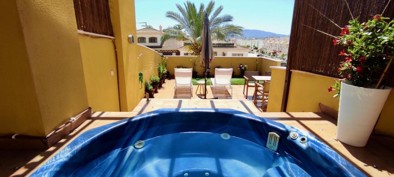 شقة Agua Marinas - Tu Atico Con Jacuzzi Privado! مْبيرا المظهر الخارجي الصورة