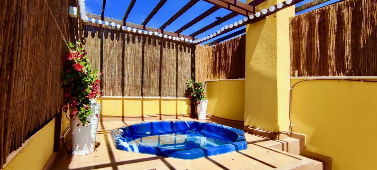 شقة Agua Marinas - Tu Atico Con Jacuzzi Privado! مْبيرا المظهر الخارجي الصورة